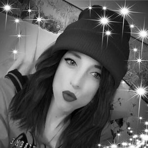 Meet your Posher, Alisha